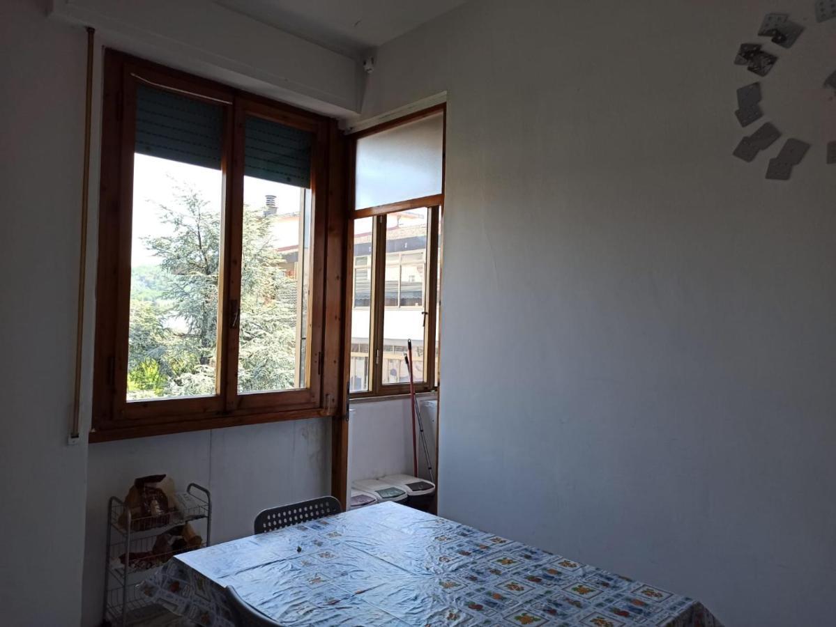 Apartament Casa Vacanze Giulia A Careggi Wi-Fi Florencja Zewnętrze zdjęcie