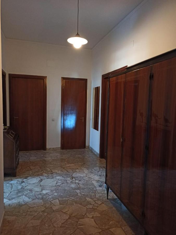 Apartament Casa Vacanze Giulia A Careggi Wi-Fi Florencja Zewnętrze zdjęcie