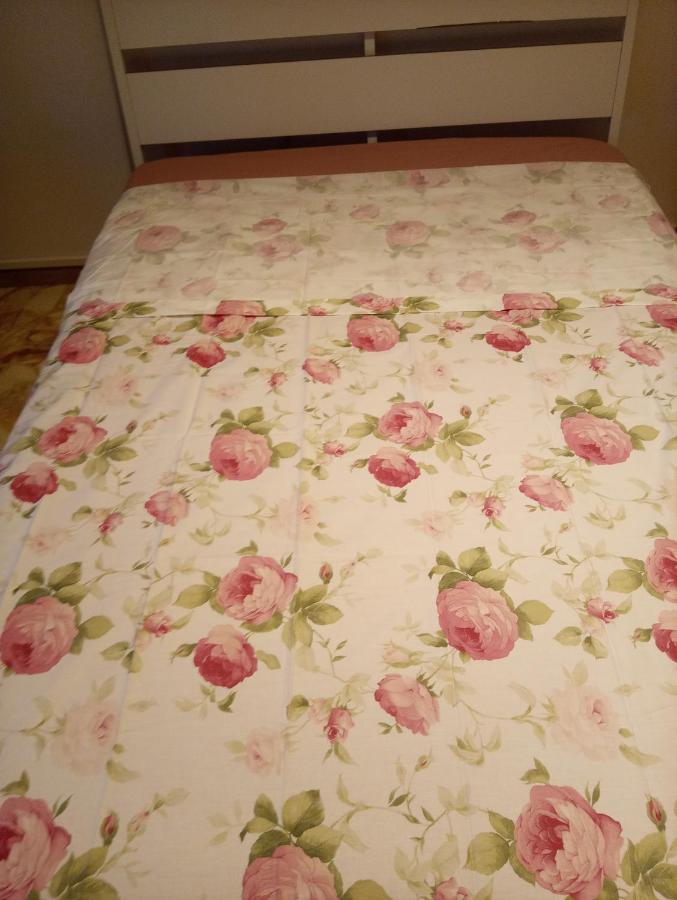 Apartament Casa Vacanze Giulia A Careggi Wi-Fi Florencja Zewnętrze zdjęcie