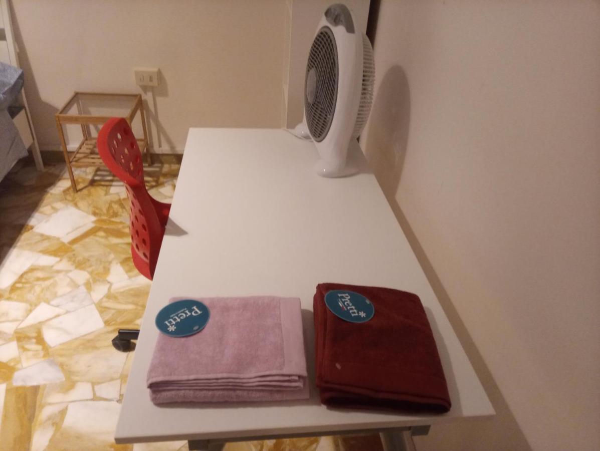 Apartament Casa Vacanze Giulia A Careggi Wi-Fi Florencja Zewnętrze zdjęcie
