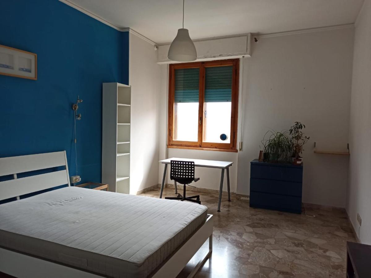 Apartament Casa Vacanze Giulia A Careggi Wi-Fi Florencja Zewnętrze zdjęcie